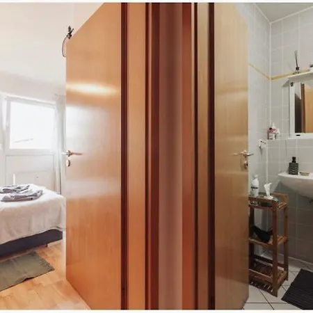 Appartement Kleine „louise“ In Der Neustadt Mit Tiefgarage Dresde